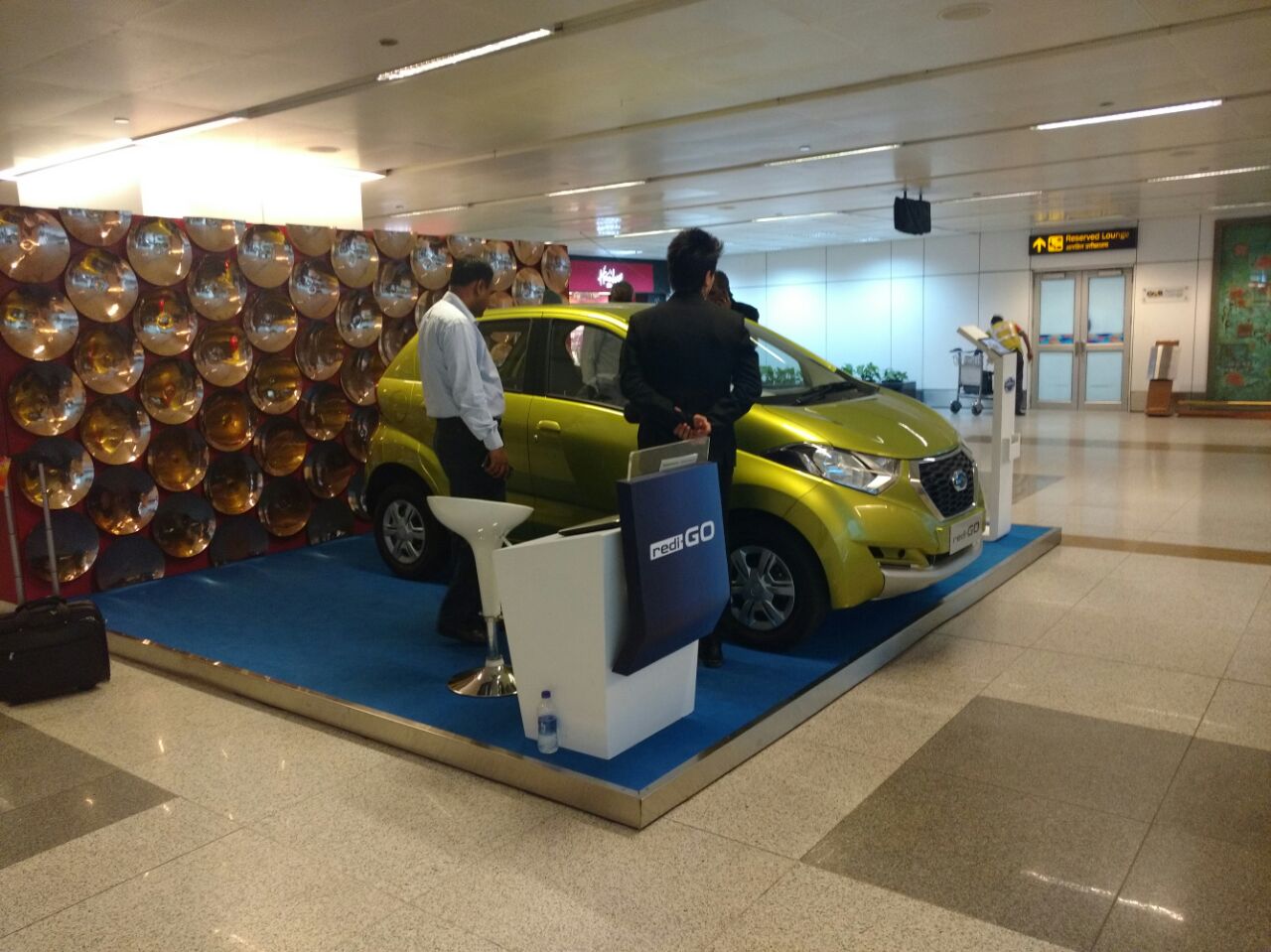 Nissan SetUp at airport